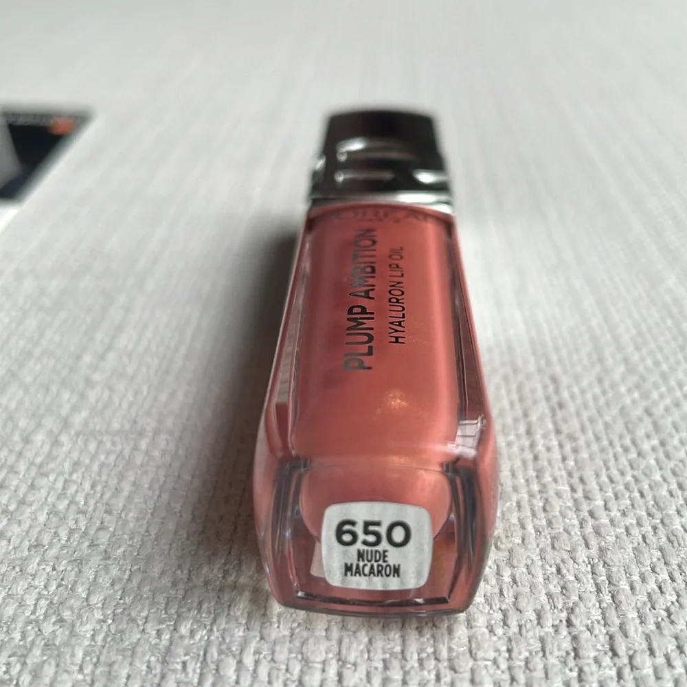 L’Oreal COVERGIRL makeup bundle